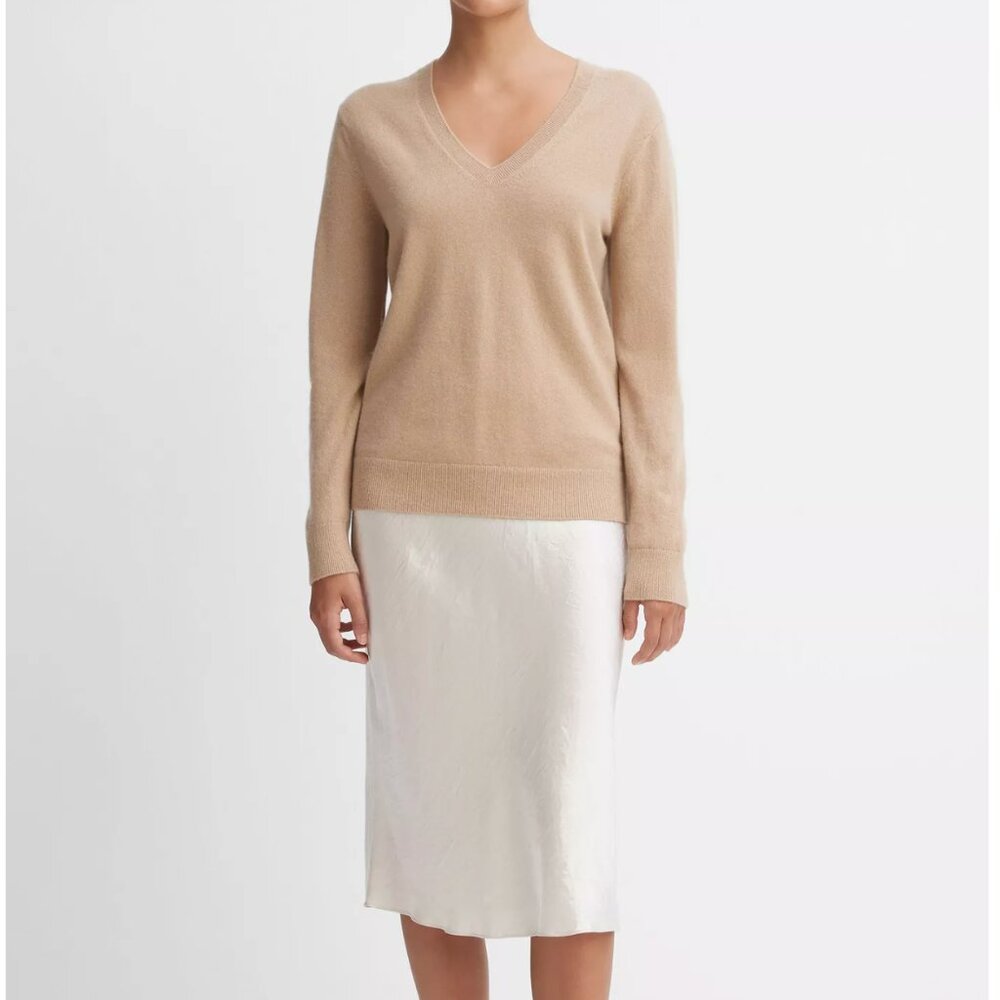 Vince Cashmere Weekend V-Neck Sweater, Size Small, Camel